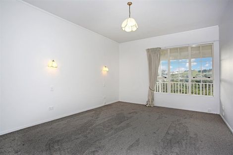 Photo of property in 59 Chamberlain Road, Bombay, 2675