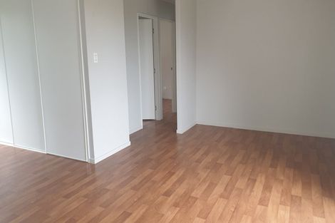 Photo of property in 10 Te Kanawa Crescent, Henderson, Auckland, 0610