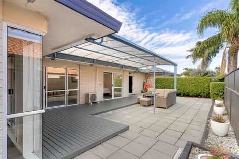 Photo of property in 21 Pacific View Road, Papamoa Beach, Papamoa, 3118