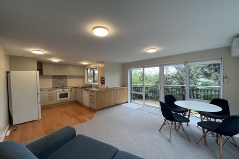 Photo of property in 72 Seaview Road, Paremata, Porirua, 5024