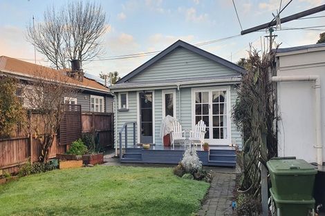 Photo of property in 19 Gibbon Street, Sydenham, Christchurch, 8023