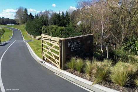 Photo of property in 2 Willow Lane, Acacia Bay, 3385