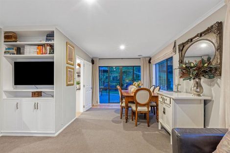 Photo of property in 12 Bowman Place, Whitby, Porirua, 5024
