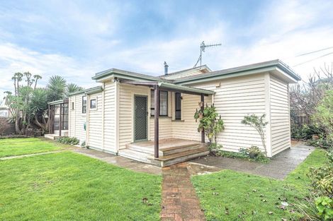 Photo of property in 65 Bignell Street, Gonville, Whanganui, 4501