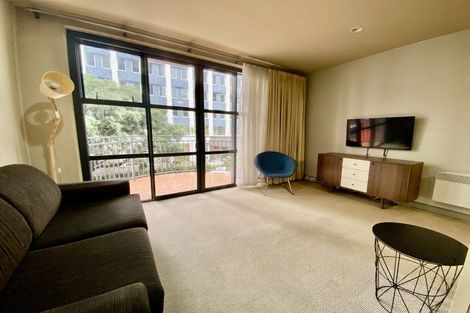 Photo of property in Atrium Apartments, 2c/154 The Terrace, Wellington Central, Wellington, 6011