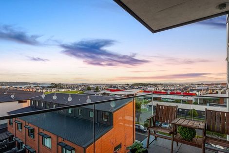 Photo of property in 301/2 Onekiritea Road, Hobsonville, Auckland, 0616