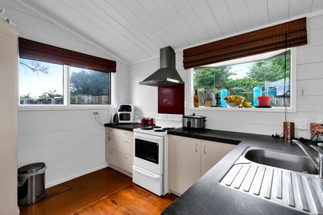 Photo of property in 69c Pohutukawa Place, Bell Block, New Plymouth, 4312