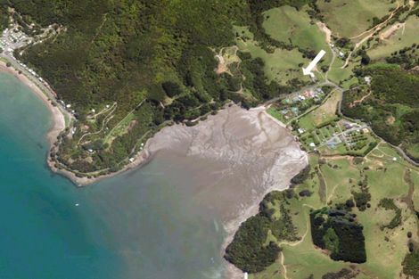 Photo of property in 276 Colville Road, Coromandel, 3584