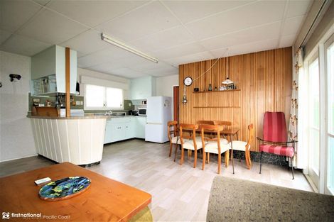 Photo of property in 224 Tui Road, Whangamata, 3620