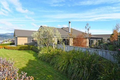 Photo of property in 116 Kirton Drive, Riverstone Terraces, Upper Hutt, 5018