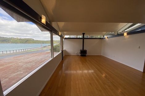 Photo of property in 214 Evans Bay Parade, Hataitai, Wellington, 6021