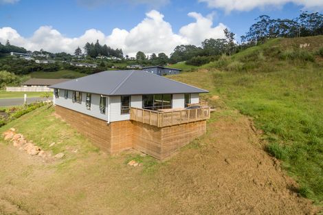 Photo of property in 37 Alderton Drive, Kerikeri, 0230
