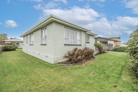 Photo of property in 28 Church Street, Winton, 9720