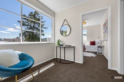 Photo of property in 74 Judd Crescent, Naenae, Lower Hutt, 5011