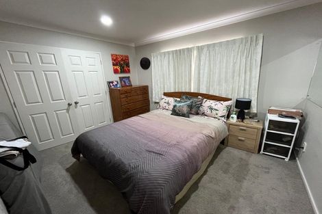Photo of property in 98 Meadowland Drive, Somerville, Auckland, 2014