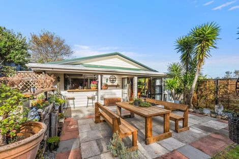 Photo of property in 19 Fincham Road, Raumati Beach, Paraparaumu, 5032