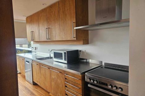 Photo of property in 64a Northland Road, Northland, Wellington, 6012