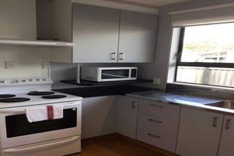 Photo of property in 3 Kaimata Street, Brooklands, New Plymouth, 4310