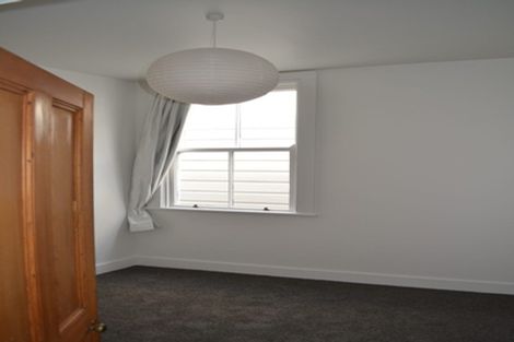 Photo of property in 29 Queen Street, Mount Victoria, Wellington, 6011