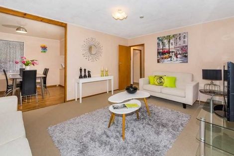 Photo of property in 76 Powrie Street, Glenfield, Auckland, 0629