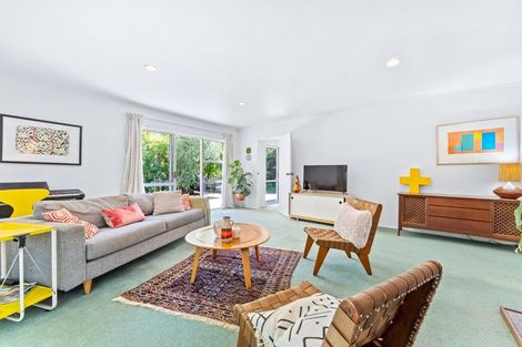 Photo of property in 14 Blundell Place, Chatswood, Auckland, 0626