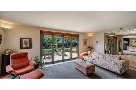 Photo of property in 16 Ridgewood Place, Shirley, Christchurch, 8061