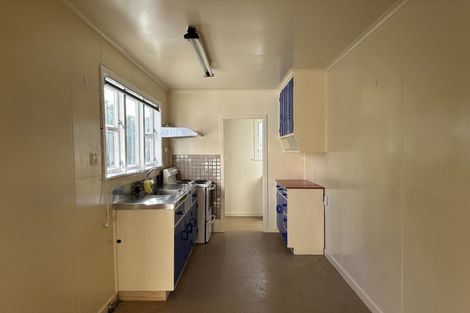 Photo of property in 6 Chatham Street, Berhampore, Wellington, 6023