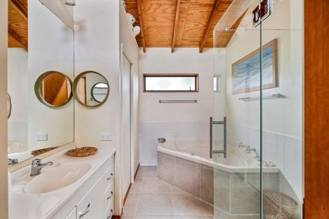 Photo of property in 77 Rogers Road, Bay View, Napier, 4104