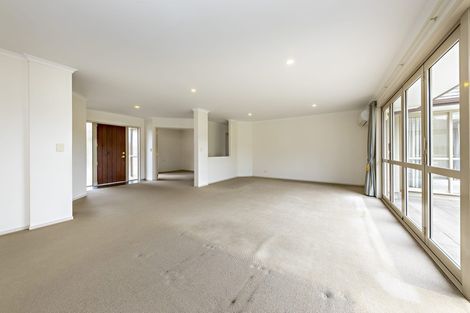 Photo of property in 57 Old Barn Road, Opaheke, Papakura, 2584