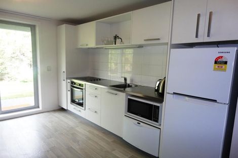 Photo of property in 9 Siddal Place, Richmond, Christchurch, 8013