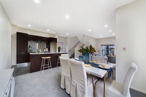 Photo of property in 76n Edmonton Road, Henderson, Auckland, 0612