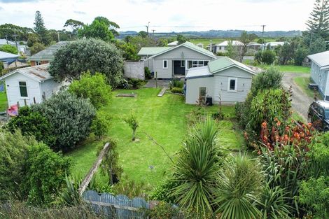 Photo of property in 76 Jellicoe Road, Ruawai, 0530