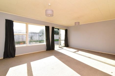 Photo of property in 2/90 Campbell Street, Whanganui, 4500