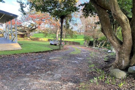 Photo of property in 28 Castle Street, Eltham, 4322