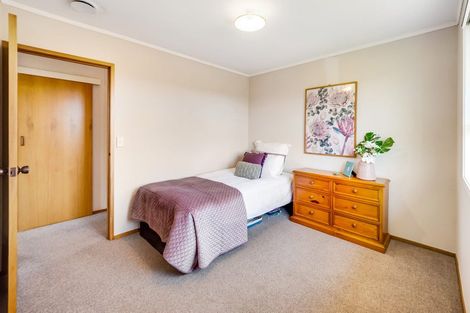 Photo of property in 9 Tyndrum Place, Highland Park, Auckland, 2010