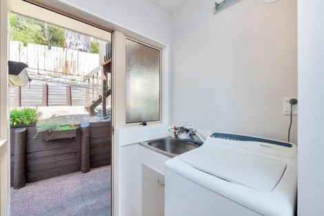 Photo of property in 50 Crestview Place, Browns Bay, Auckland, 0630