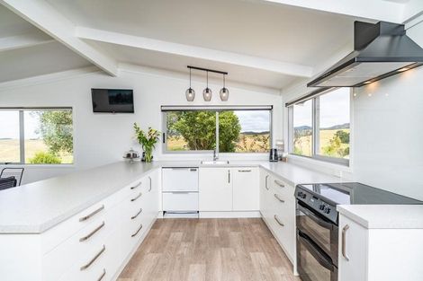 Photo of property in 29 Massey Road, Waipu, 0582