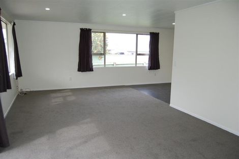 Photo of property in 43 Ryan Crescent, Greenmeadows, Napier, 4112