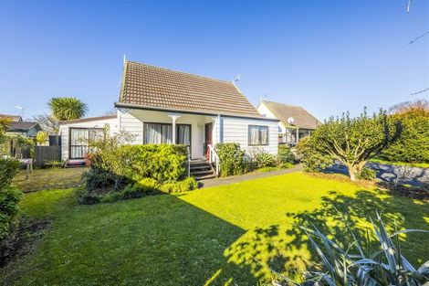 Photo of property in 2/5 Gloaming Place, Conifer Grove, Takanini, 2112