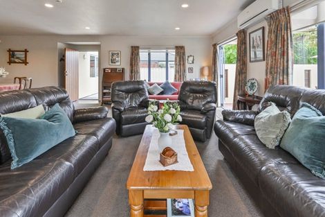 Photo of property in 201 Karaitiana Street, Frimley, Hastings, 4120