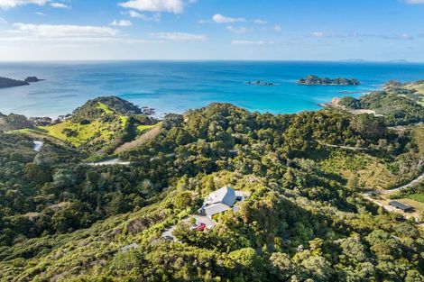 Photo of property in 347 Rockell Road, Whananaki, Hikurangi, 0181