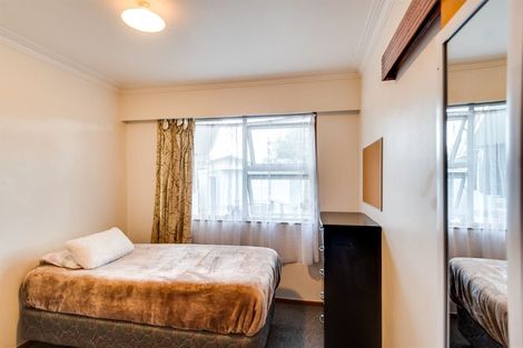 Photo of property in 14 Saint Pauls Place, Tamatea, Napier, 4112