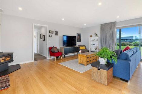 Photo of property in 2 Pukeko Way, Amberley, 7410