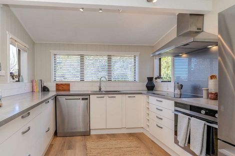 Photo of property in 74 Hone Heke Road, Kerikeri, 0230