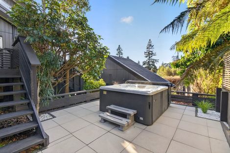 Photo of property in 92 Springfield Road, Springfield, Rotorua, 3015