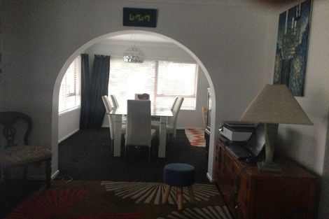 Photo of property in 16 Valhalla Drive, Beach Haven, Auckland, 0626