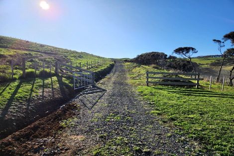 Photo of property in 1597 Whaanga Road, Raglan, 3296
