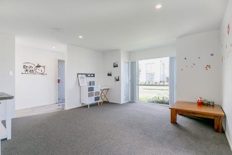 Photo of property in 1/26 Hollowout Street, Takanini, 2112
