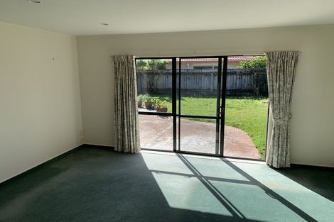 Photo of property in 36 Hadleigh Court, Paraparaumu, 5032