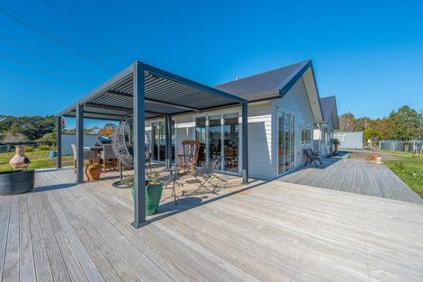 Photo of property in 34 Brookvale Lane, Taupaki, 0782